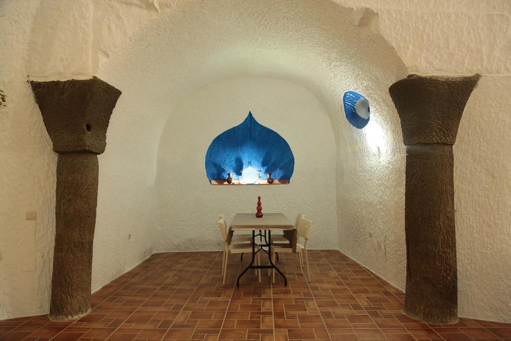 Cuevas La Chumbera Vendégház Benalúa de Guadix Kültér fotó