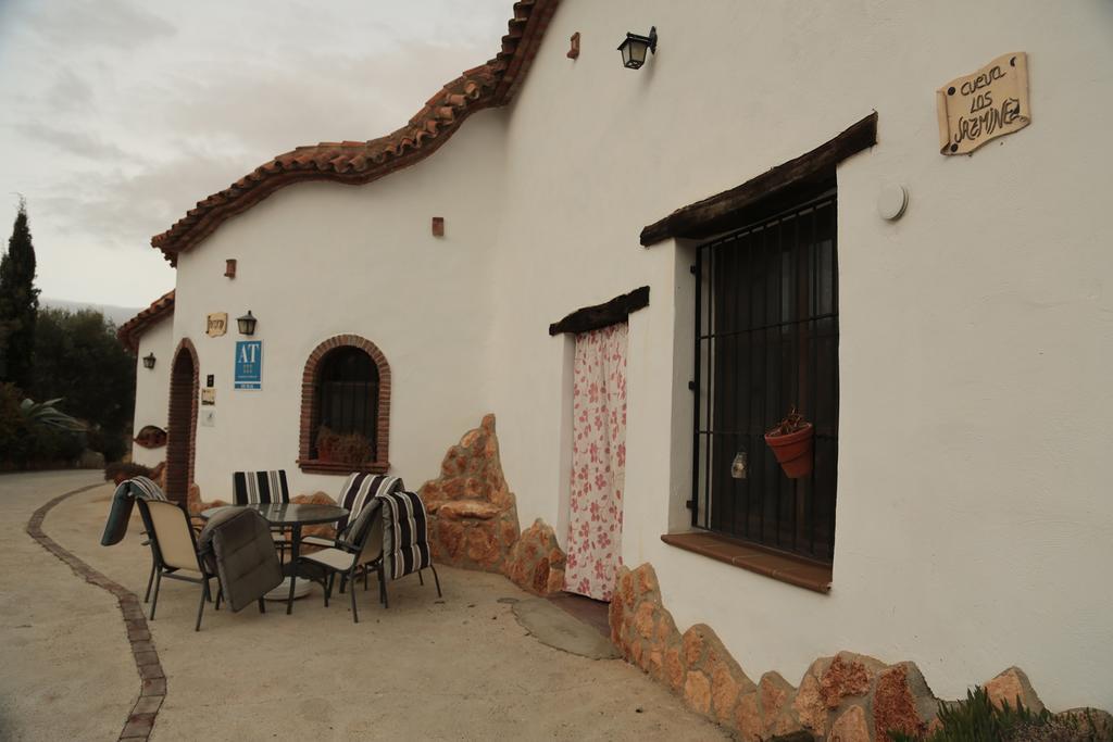Cuevas La Chumbera Vendégház Benalúa de Guadix Kültér fotó